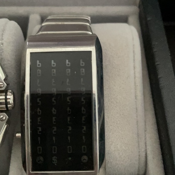 10 watches and watch case. - Picture 7 of 11